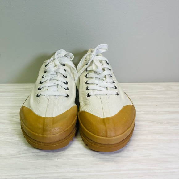 Vintage 90s Guess Cream Canvas Chunky Tread Sneakers size 12 - Picture 3 of 7